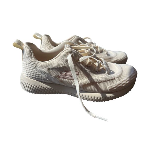 Skechers like new condition cream colored size 6.5 - Picture 3 of 5